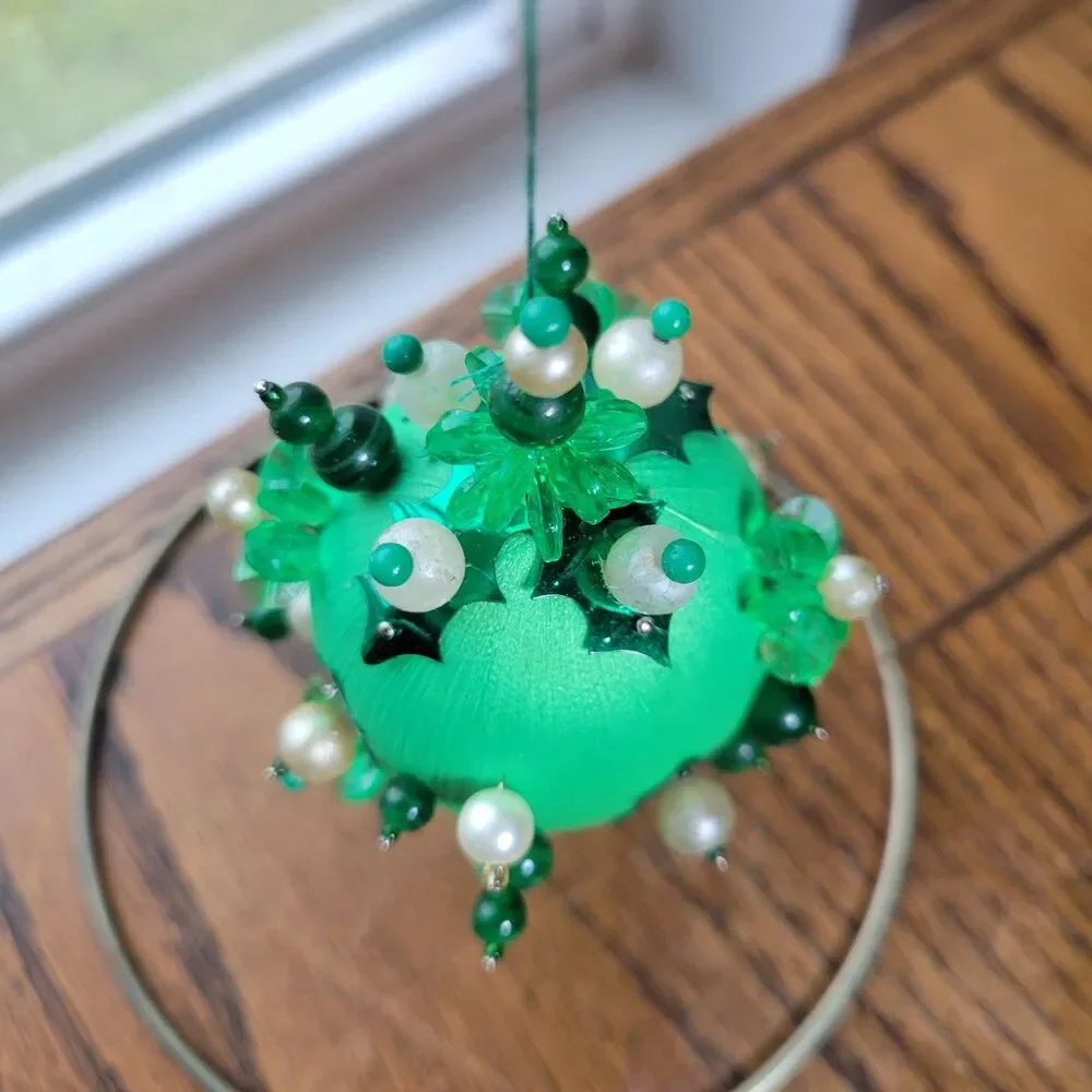 Vtg Ornate Easter Egg Handmade Beaded Push Pin Satin Basket Filler Green Egg
